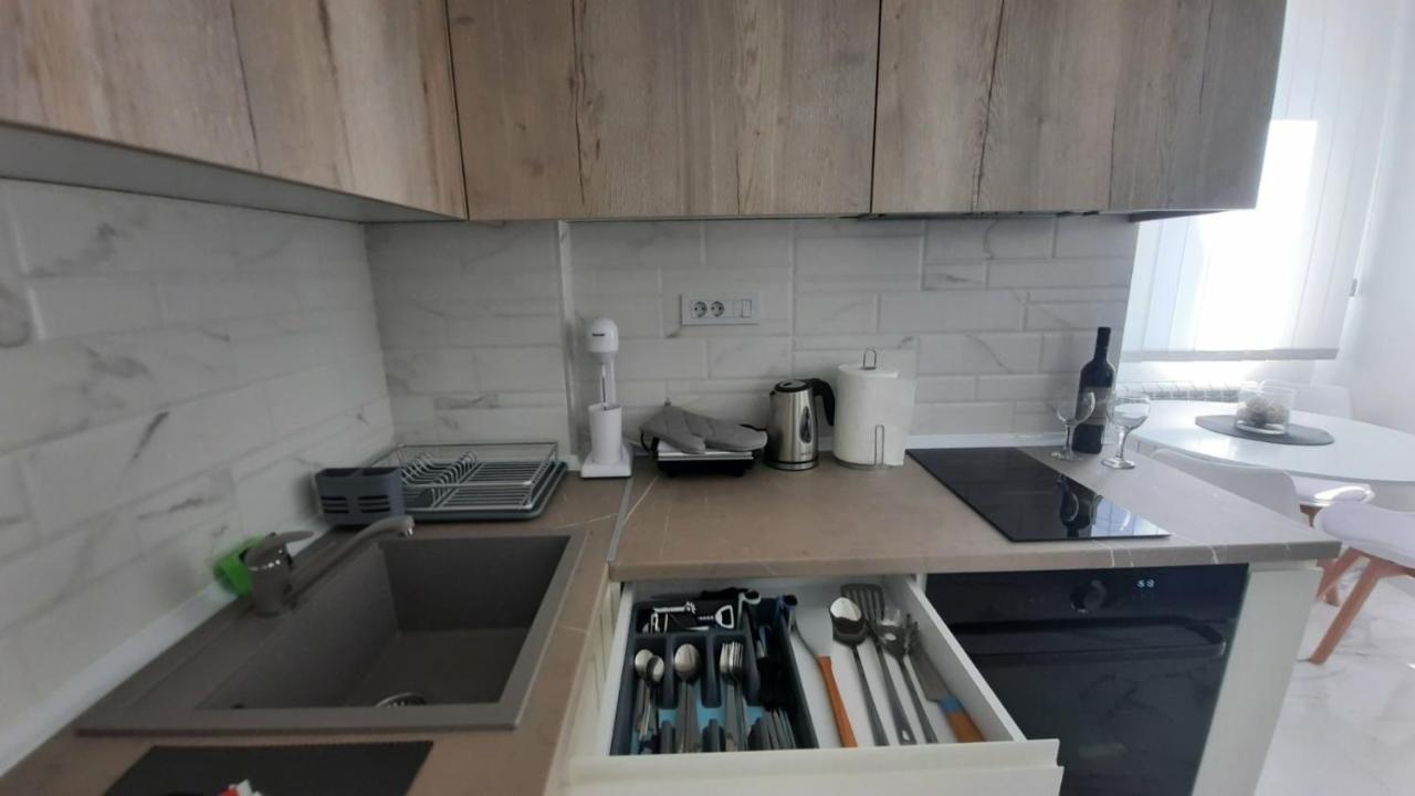 Luxury Apartment Iva Skopje Esterno foto