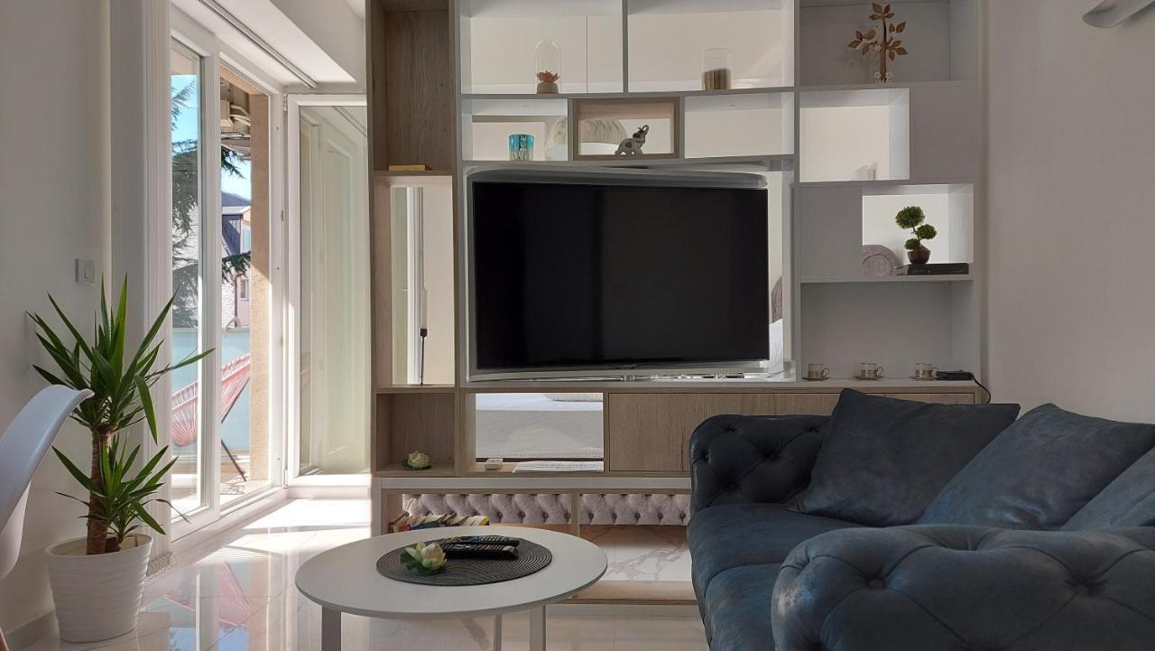 Luxury Apartment Iva Skopje Esterno foto