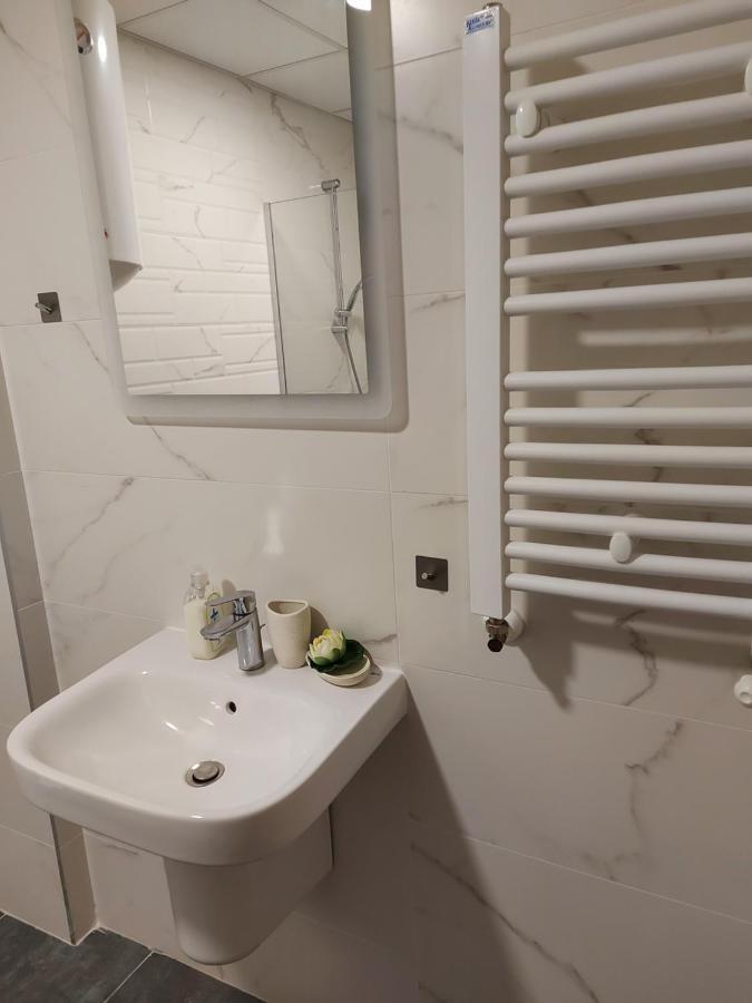 Luxury Apartment Iva Skopje Esterno foto