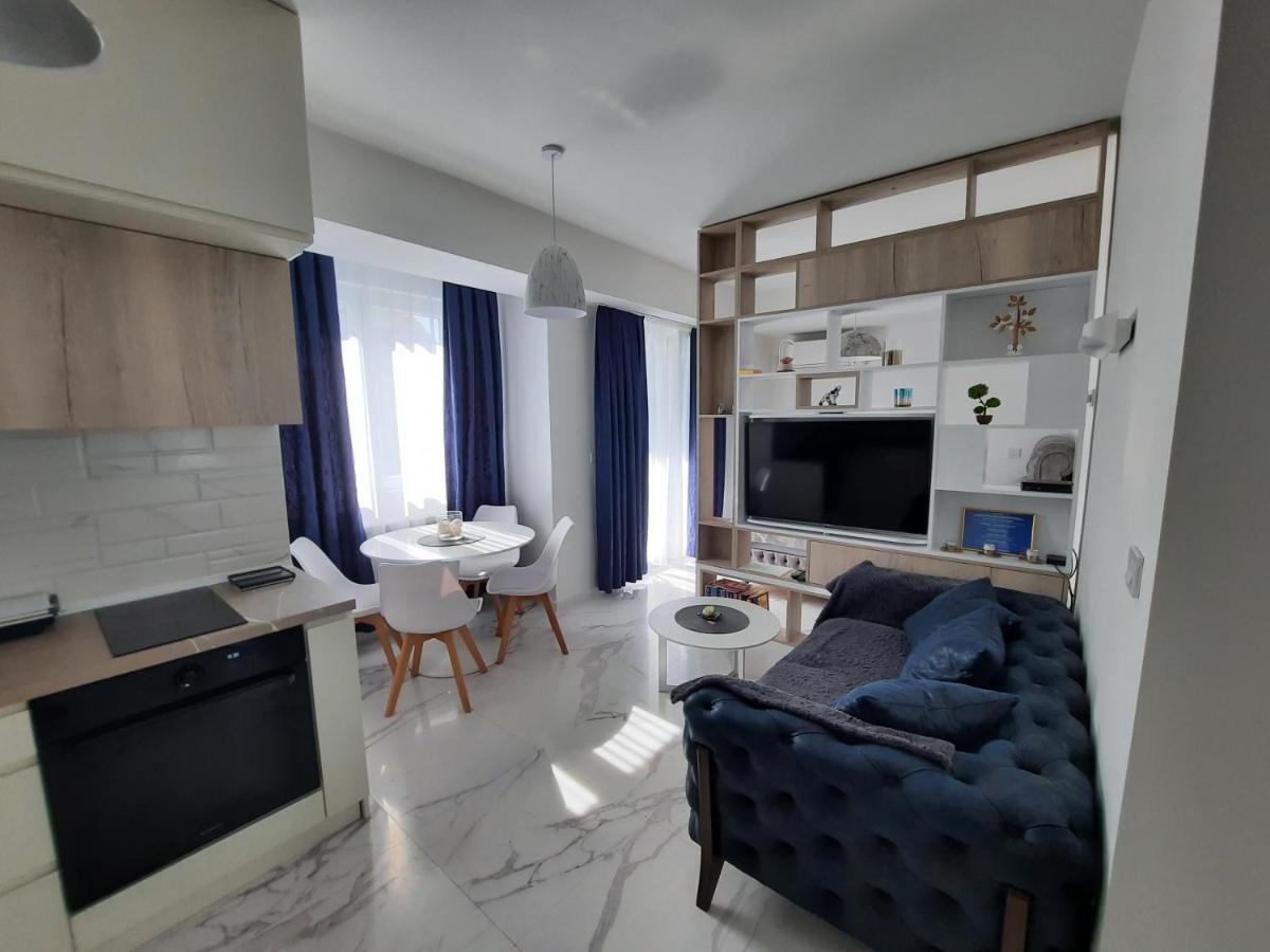 Luxury Apartment Iva Skopje Esterno foto